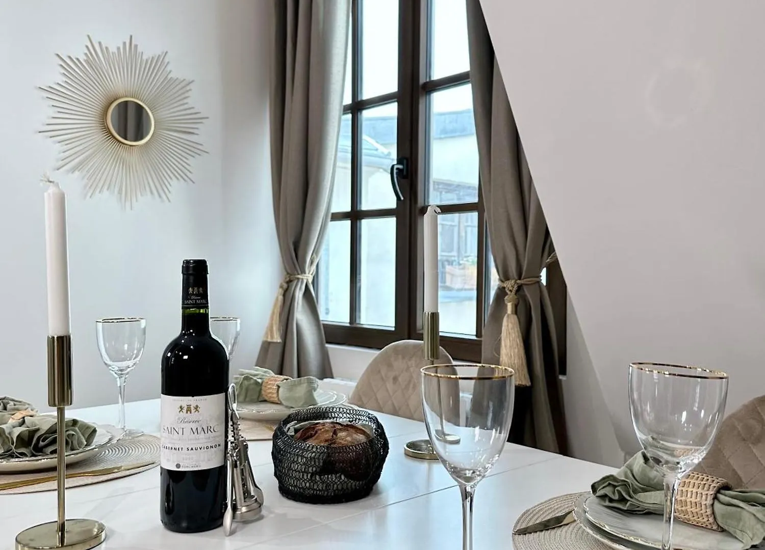 Le Marais' Finest Luxurious Apartment Paris France