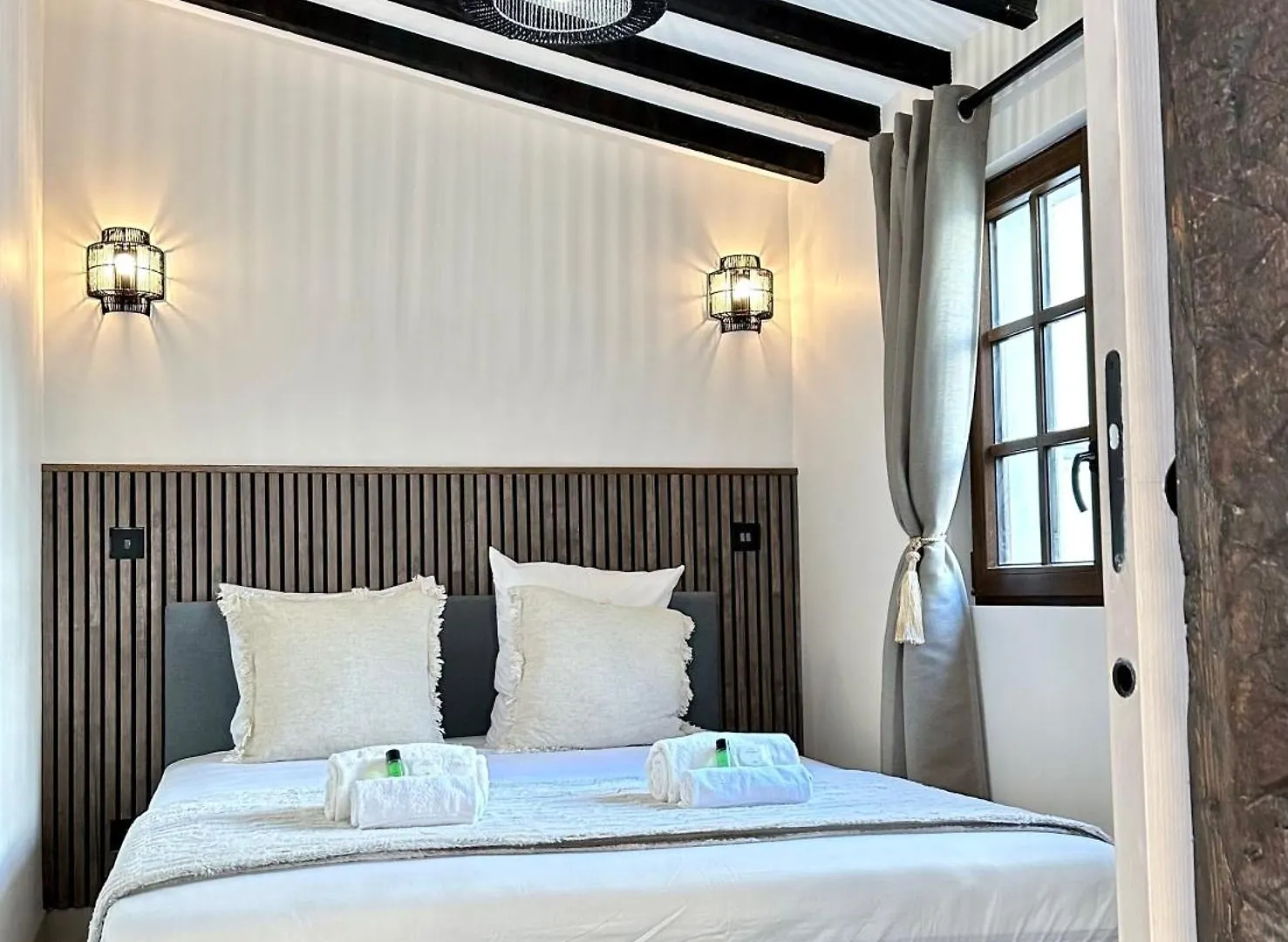 Le Marais' Finest Luxurious Apartment Paris France