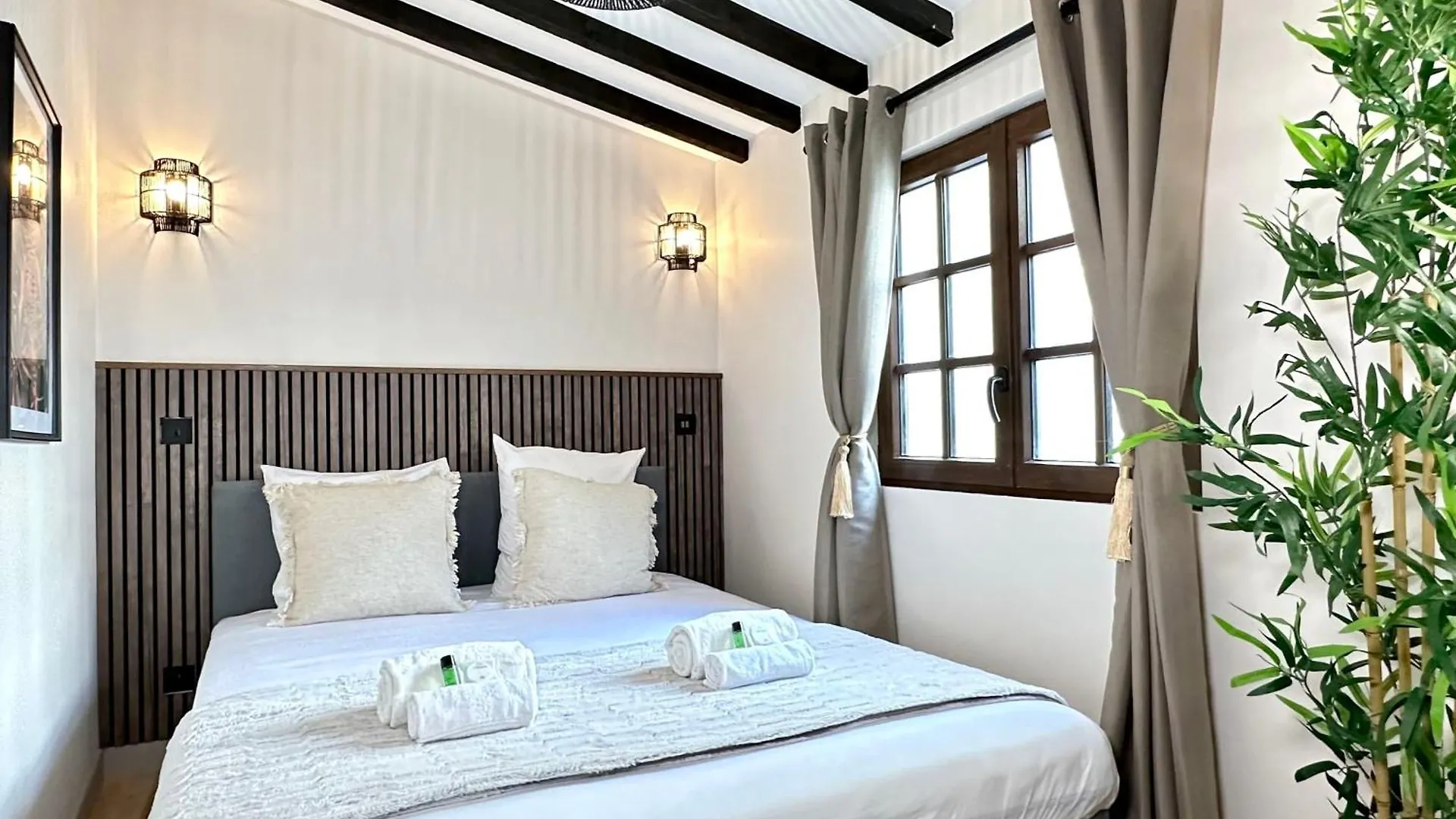 Le Marais' Finest Luxurious Apartment Paris France